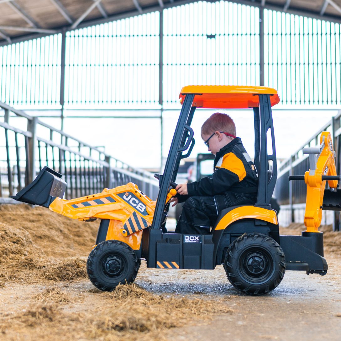 JCB 12V Backhoe Loader Ride On JCB Explore